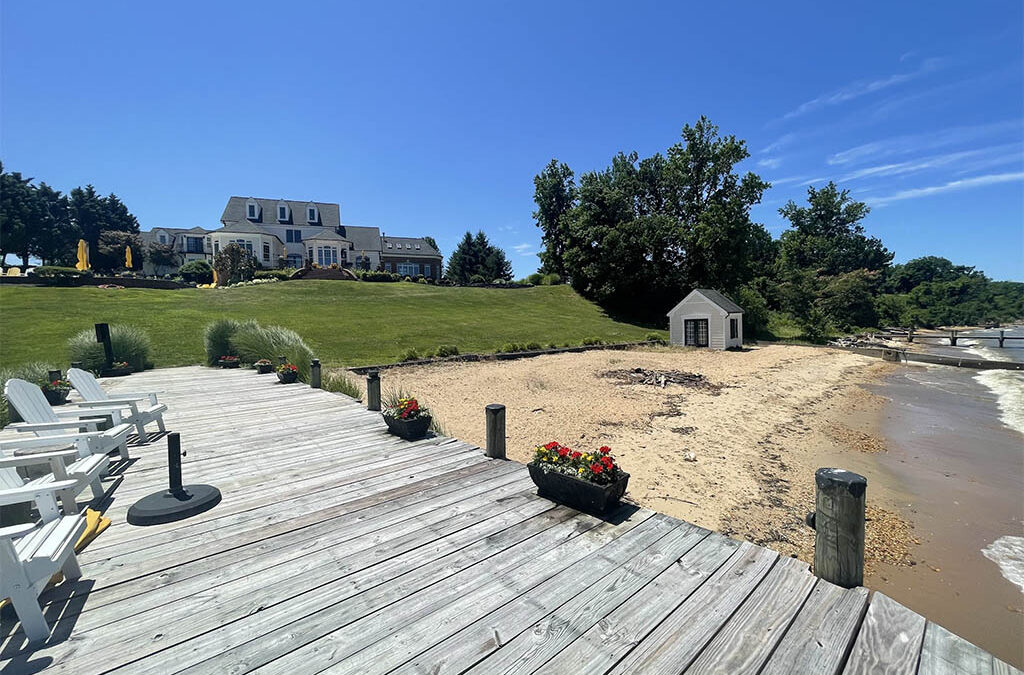 Little Ferry Inn